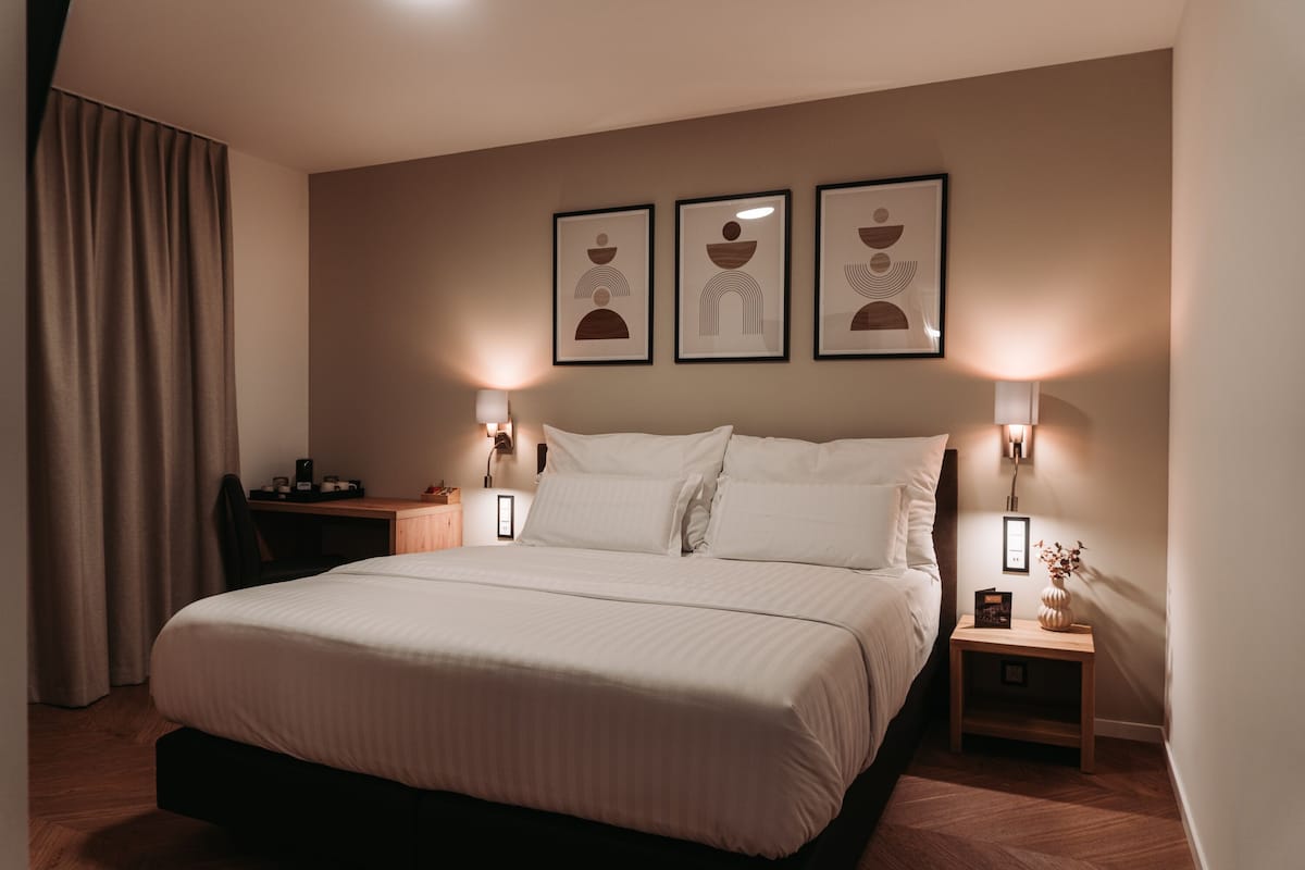 Peralatan tempat tidur premium, gebar bulu kapas, busa memori, bar mini