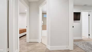 3 soverom, strykejern/-brett, wi-fi (inkludert) og sengetøy