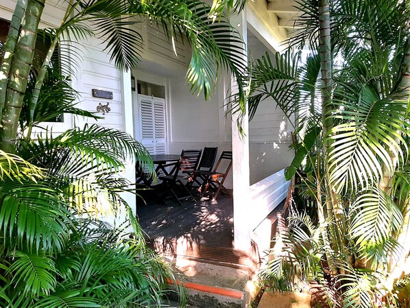 Terrace/patio - Cottage 2/4 Personnes. Terrasse, Piscine Commune et Plage à 100 m (Le Vauclin)