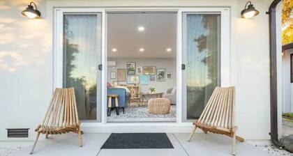 Private Retreat: Hot Tub, BBQ/fire pit, City Views