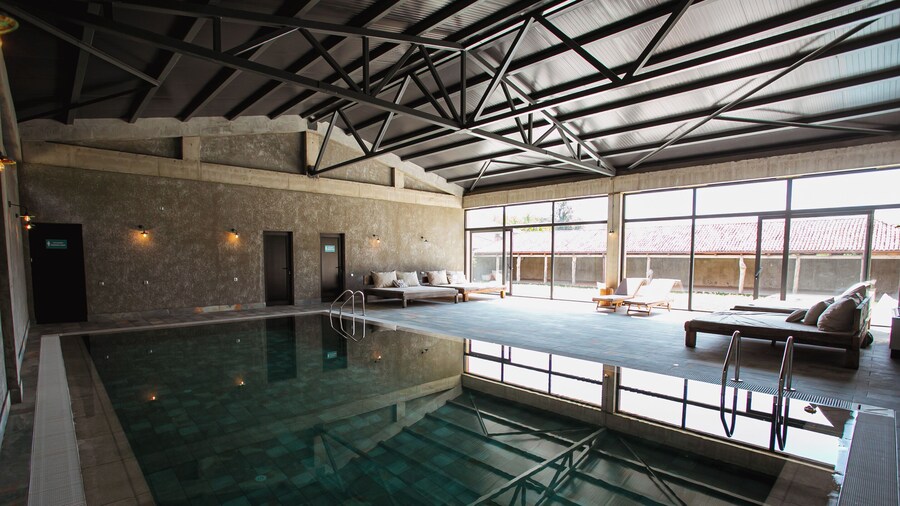 Sazano Wine Cellar & Hotel