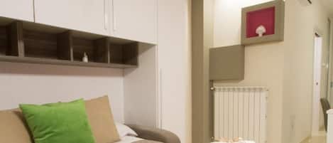 1 habitación, wifi y ropa de cama