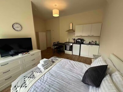 Arbourfield Lodge | Serviced Accomodation