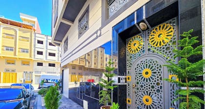 Elite Holiday Homes - Luxury & Centric Flat