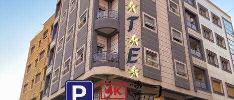 Fachada de la propiedad