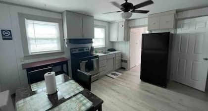 Lovely 3bdr Apt