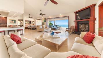 TV connectée, cheminée