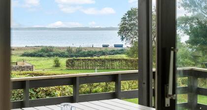 Amazing home in øster assels with WiFi