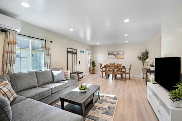 Smart TV - tsgv-alh26-b-wos-es-3-1 (Alhambra)