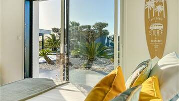 5 chambres, lit parapluie, Wi-Fi gratuit, draps fournis