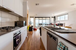Fridge, microwave, oven, stovetop - Luxury Mid Coast Beach House - families, large groups, across from beach

 (Seaford)