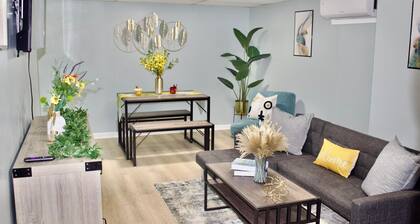 Cozy and quiet basement apartment pet friendly!