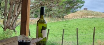 Kereru Cottage-Rural B&B near Tauranga,NZ.