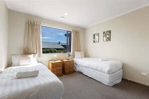 5 bedrooms, iron/ironing board, travel cot, WiFi