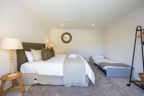 1 Schlafzimmer, Bügeleisen/Bügelbrett, Reisekinderbett, WLAN