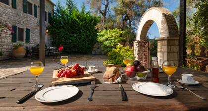 Your Paxos Paradise Awaits! 10x4m private pool, spacious terrace, and 3 bedrooms for up to 6 guests.