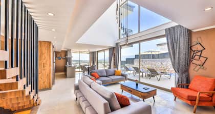 A Stunning 3-Bedroom Retreat Blending Style with Comfort - Convervative