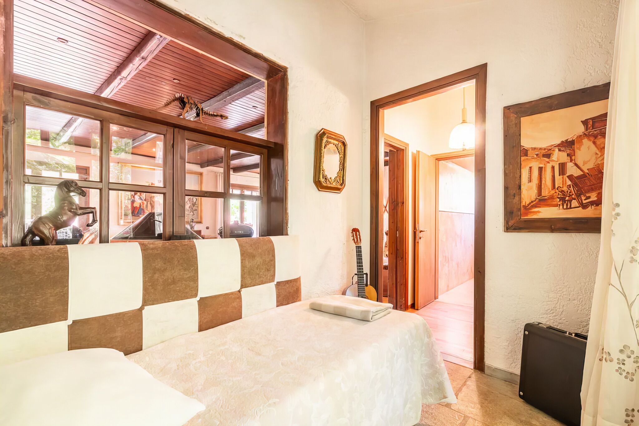 Traditional Villa | 5 bedrooms, individually decorated, individually furnished, desk