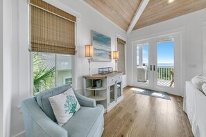 Smart TV, fireplace, printers - VIEWS!
Incredible views from this brand new 5 bedroom home in Santa Rosa Beach! (Santa Rosa Beach)