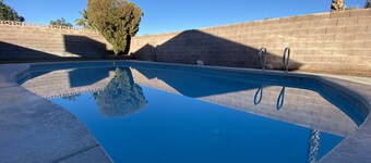 Renovated Modern Home with Pool. Minutes from the Las Vegas Strip