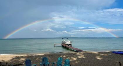 M22 & You | Beach | Sauna | AC |