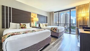 Skrivebord, strykejern/-brett, wi-fi (inkludert) og sengetøy