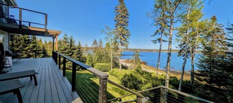 Oceanfront Cottage with Fire Pit & stunning views