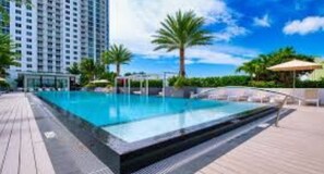 Pool - Waterfront Apartment on Las Olas (Fort Lauderdale)