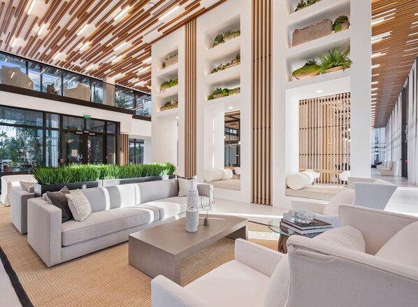 Lobby - Waterfront Apartment on Las Olas (Fort Lauderdale)