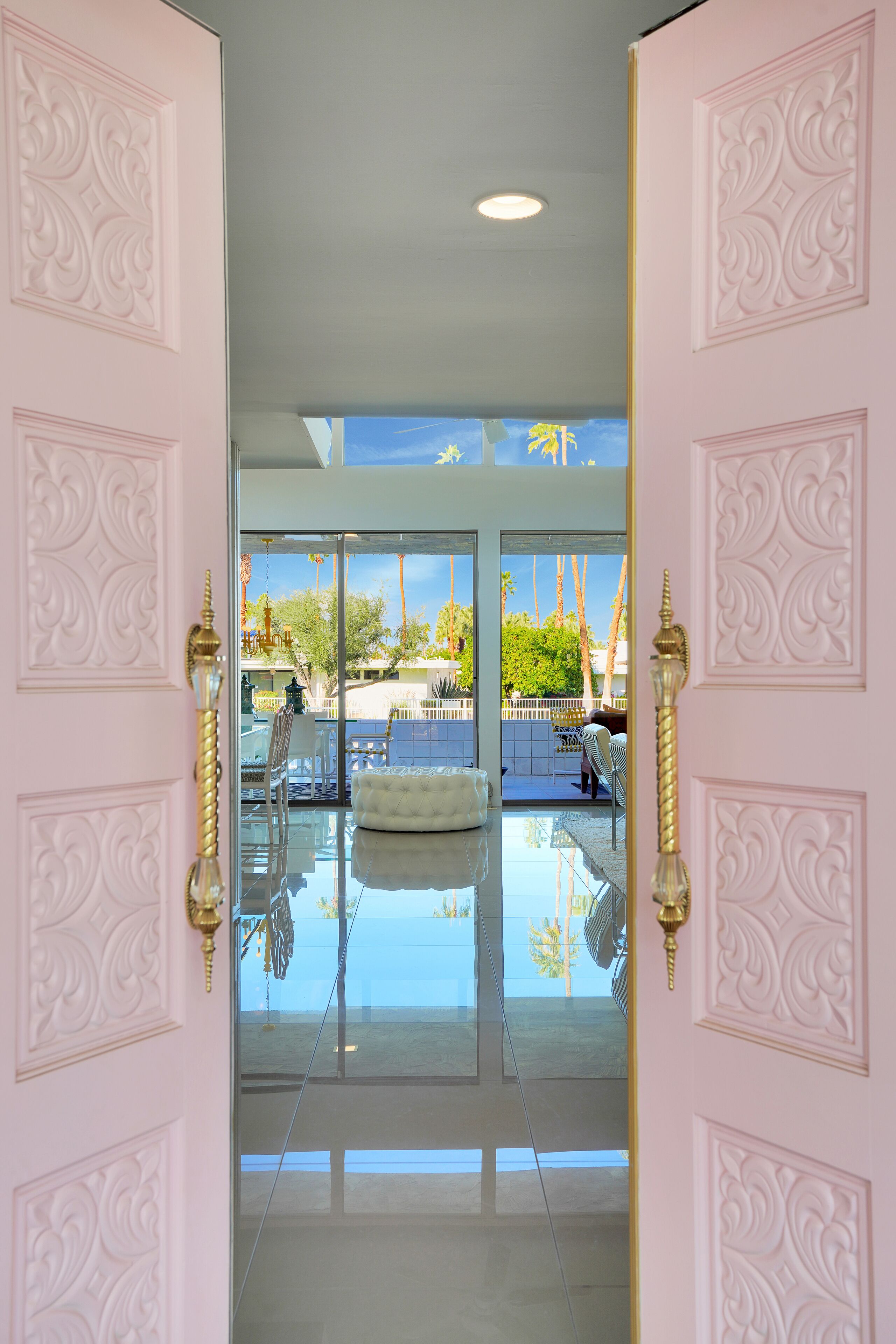 Swanky Mid-Century Modern in South Palm Springs