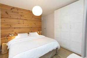 3 sovrum, strykjärn/strykbräda, resesäng och gratis wi-fi