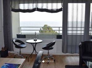 Nicht klassifiziertes Bild, 3 von 23, Schaltfläche