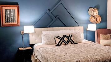 2 bedrooms, desk, iron/ironing board, travel crib