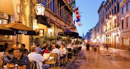 Lively Le Plateau Stay | Culture, Dining & Shops