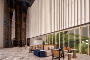 Lobby - Hilton Garden Inn Nanjing Hexi Olympic Sports Center (Nanjing)