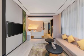 LCD TV, pay films - Hilton Garden Inn Nanjing Hexi Olympic Sports Center (Nanjing)