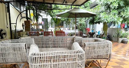 Stay with local peoples!