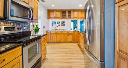 Clearwater Heated Pool, Mini Golf, Game Room!