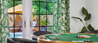 Clearwater Heated Pool, Mini Golf, Game Room!