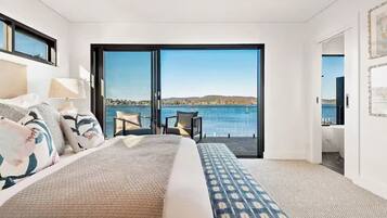 4 bedrooms