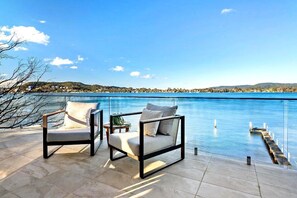 Terrace/patio - Luxury Villas Clare De Lune Waterfront (with pool) (Central Coast)