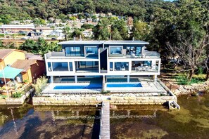 Exterior - Luxury Villas Clare De Lune Waterfront (with pool) (Central Coast)