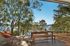 Outdoor dining - Luxury Villas The Canopy at Pretty Beach (Walk to the beach) (Central Coast)