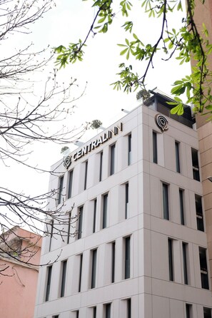 Exterior - CentralInn Hotel Tirana (Tirana)