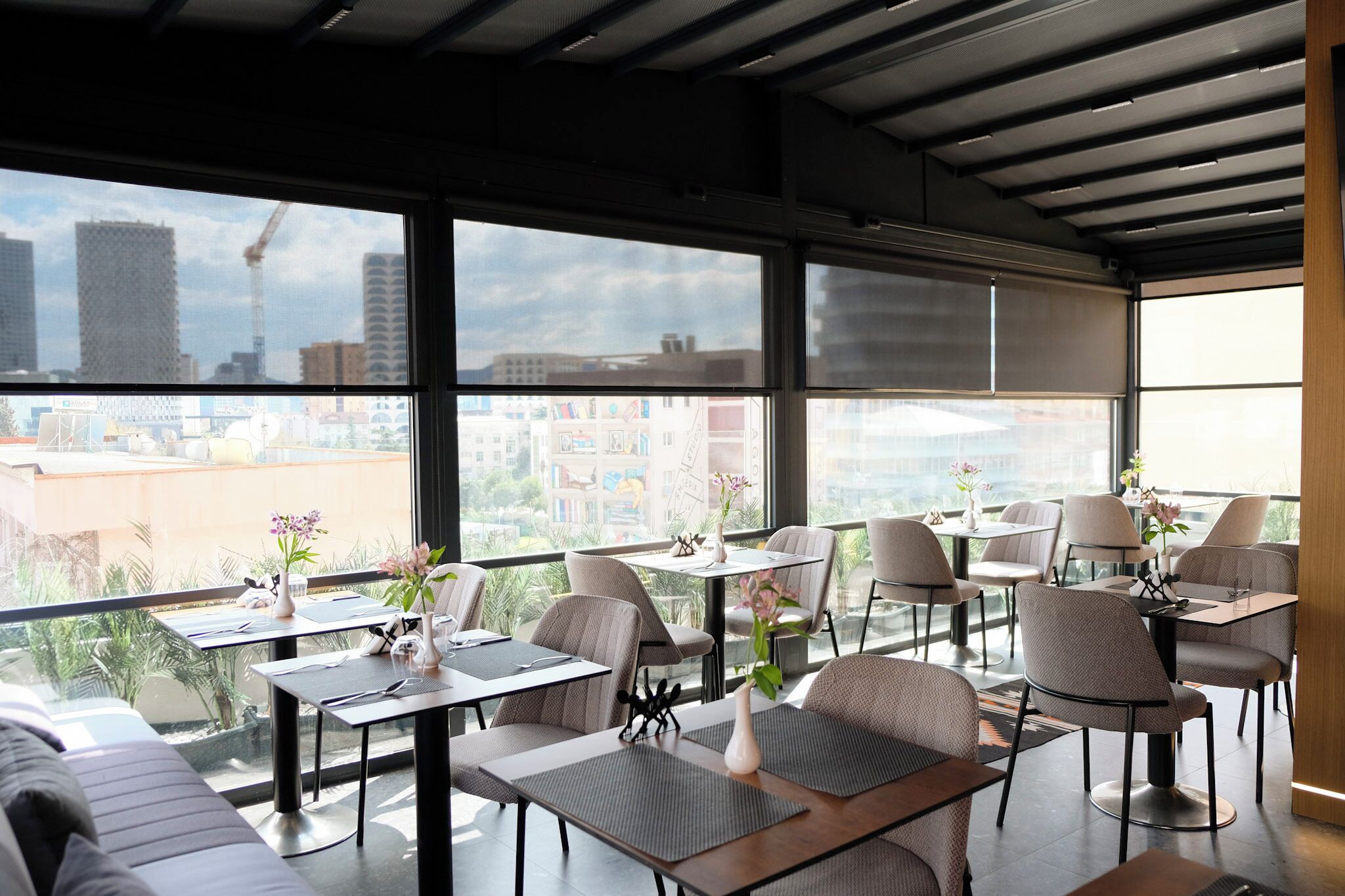 Photo - CentralInn Hotel Tirana
