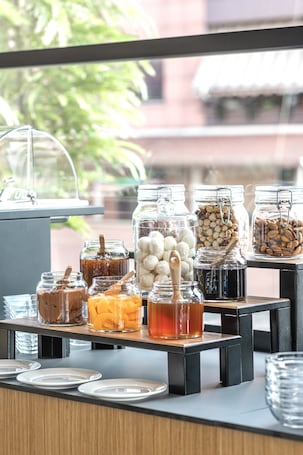 Free daily buffet breakfast . Centrale Hotel Tirana