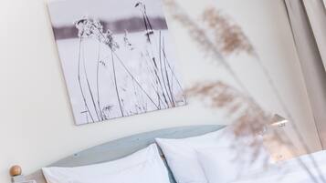 Comfort-Doppelzimmer, 1 Queen-Bett, Balkon, Seeseite | Allergikerbettwaren, Zimmersafe, Verdunkelungsvorhänge, kostenloses WLAN