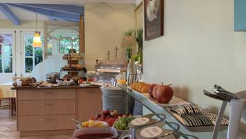 Tägliches inbegriffenes Frühstücksbuffet