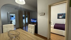 1 bedroom, in-room safe, iron/ironing board, WiFi