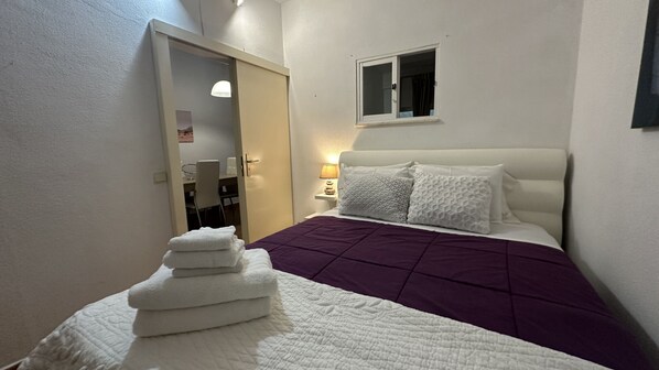 1 bedroom, in-room safe, iron/ironing board, WiFi